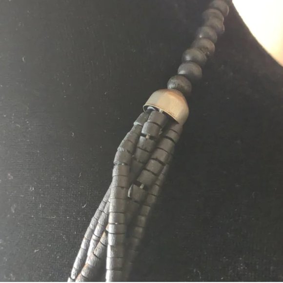 Vintage handmade beaded with silver necklace - Picture 4 of 15